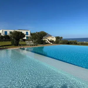 Cala Azzurra And Holidays House Bed & Breakfast Macari